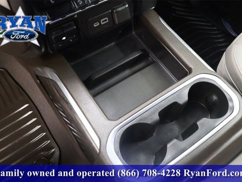 Used 2022 Chevrolet Silverado 2500 LTZ w/ LTZ Convenience Package image 25