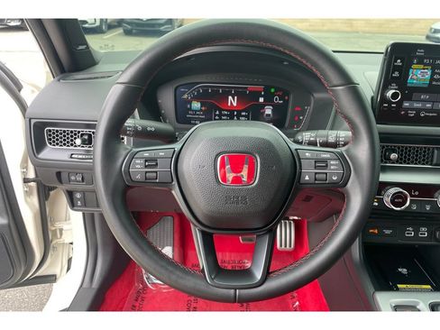 Used 2025 Honda Civic Type R image 32