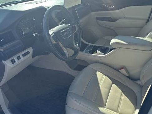 Used 2020 GMC Acadia Denali w/ Denali Ultimate Package image 13