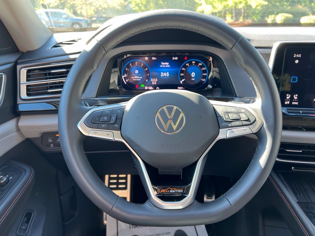 Used 2026 Volkswagen Atlas Peak Edition AWD/4WD image 16