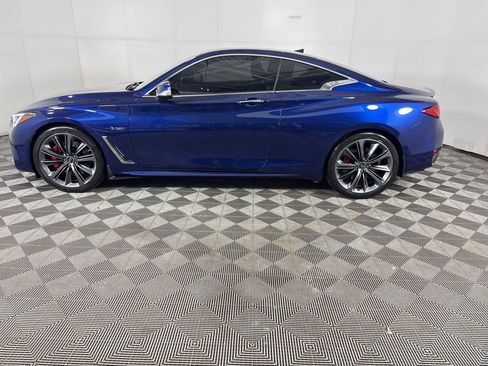 Used 2018 INFINITI Q60 Red Sport 400 w/ Sensory Package 3.0T Sport AWD/4WD image 7