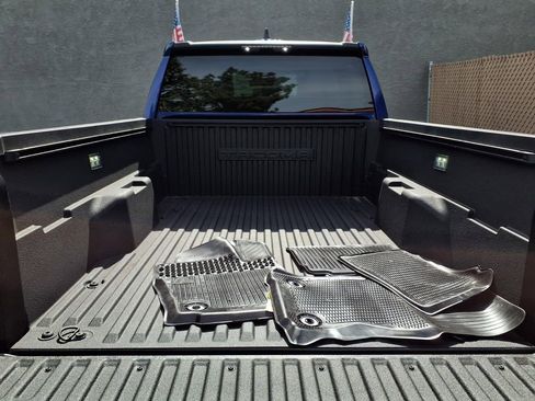 Certified 2025 Toyota Tacoma SR5 AWD/4WD image 20
