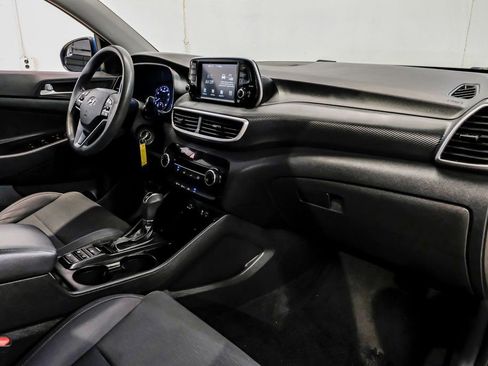 Used 2019 Hyundai Tucson SE image 18