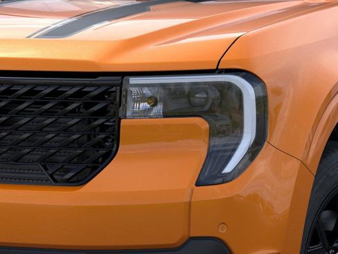 New 2026 Ford Maverick Lariat w/ Black Appearance Package AWD/4WD image 19