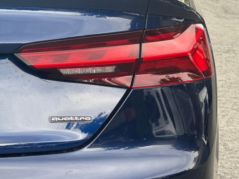 Used 2022 Audi A5 2.0T Premium Plus w/ Premium Plus image 12