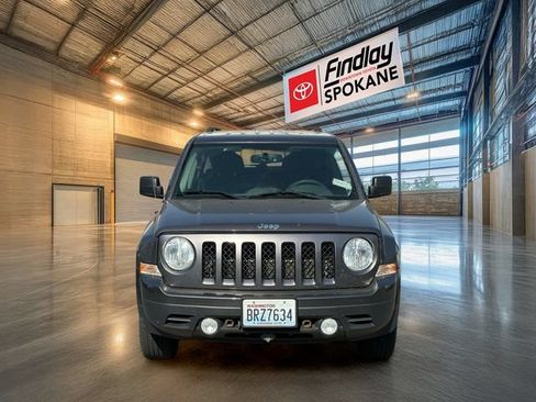 Used 2016 Jeep Patriot Sport w/ Power Value Group AWD/4WD image 2