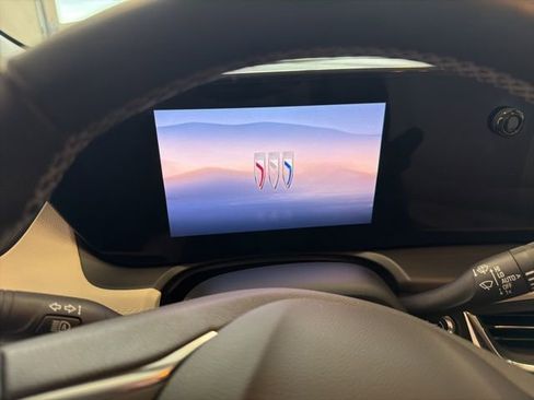 Used 2025 Buick Encore GX Avenir w/ Avenir Convenience Package AWD/4WD image 23