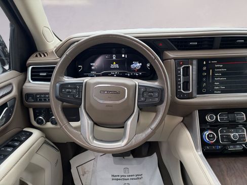 Used 2023 GMC Yukon XL Denali AWD/4WD image 12