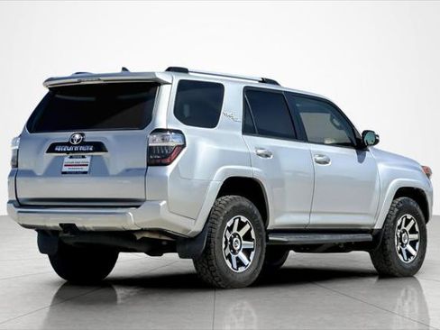 Certified 2018 Toyota 4Runner TRD Off-Road Premium AWD/4WD image 5