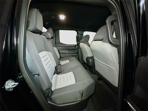 New 2025 Toyota Tacoma TRD Off-Road image 29