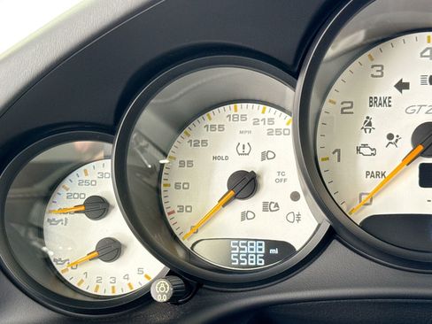 Used 2018 Porsche 911 GT2 RS image 11