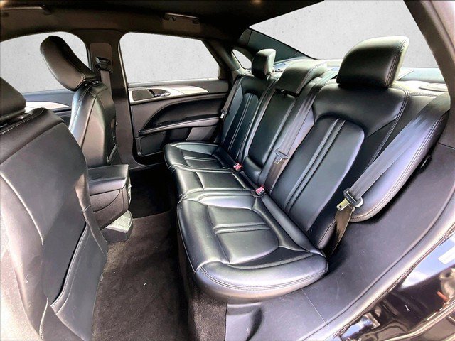 Used 2020 Lincoln MKZ FWD image 28