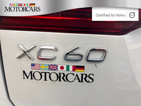 Certified 2023 Volvo XC60 B5 Plus w/ Protection Package Premier AWD/4WD image 30