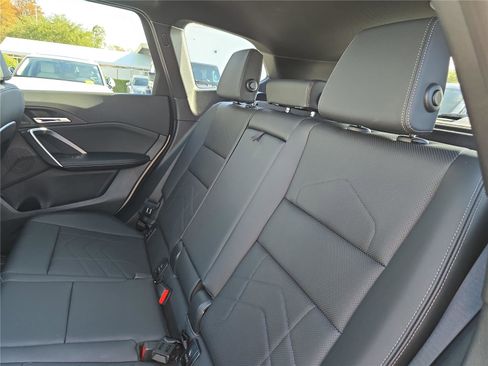 Used 2025 BMW X1 xDrive28i image 12