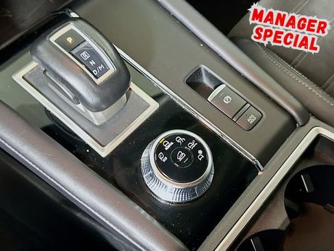 Used 2024 Mitsubishi Outlander SE FWD image 18