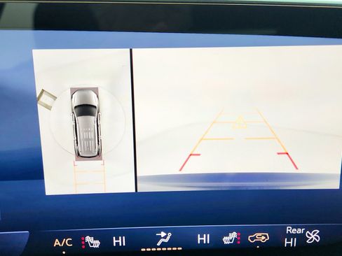 Used 2025 Buick Enclave Preferred image 23