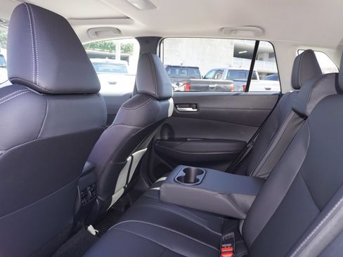 Certified 2026 Toyota Corolla Cross XLE FWD image 10