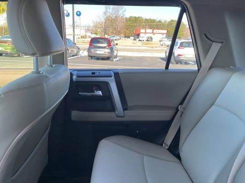 Used 2022 Toyota 4Runner SR5 Premium w/ Moonroof Package image 15