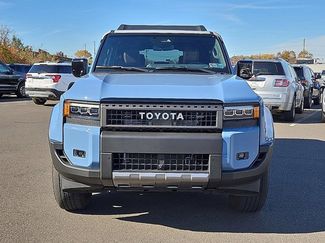 Used 2025 Toyota Land Cruiser video 2