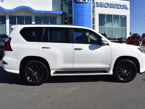 Used 2022 Lexus GX 460 Luxury image 10