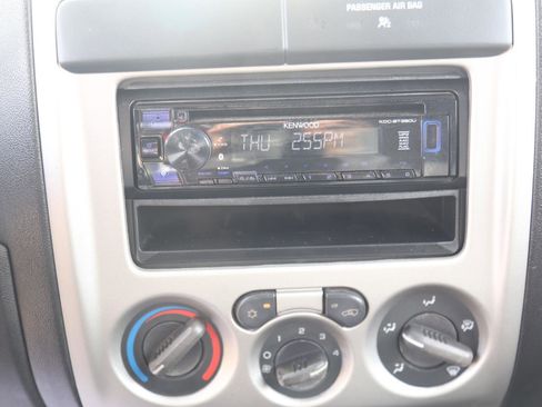 Used 2008 GMC Canyon SLE image 11