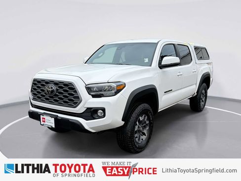 Certified 2023 Toyota Tacoma TRD Off-Road image 1