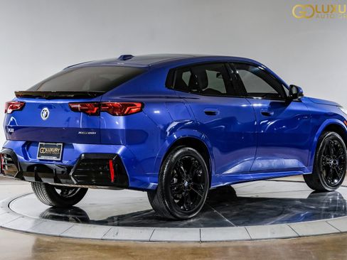 Used 2025 BMW X2 xDrive28i image 10