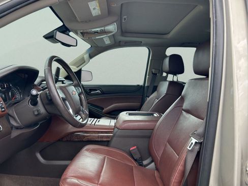 Used 2015 Chevrolet Tahoe LTZ AWD/4WD image 9