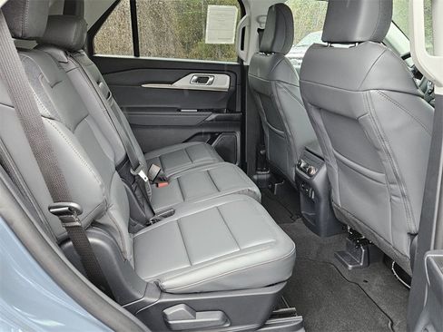 New 2026 Ford Explorer Active w/ Active Comfort Package image 14