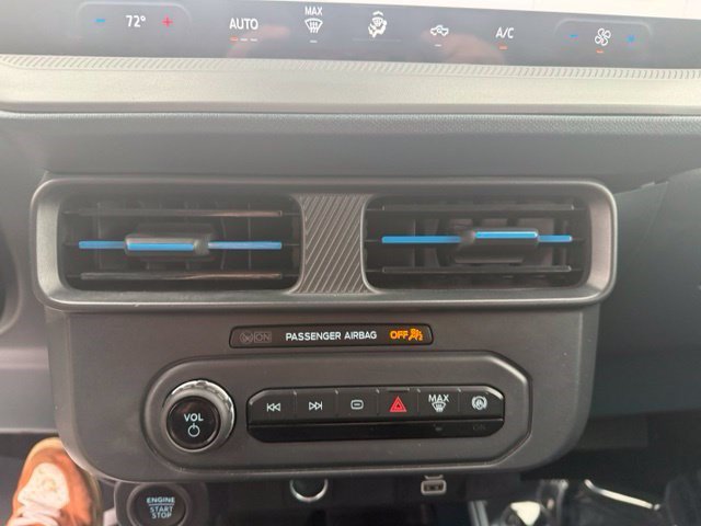 Certified 2025 Ford Maverick Lobo AWD/4WD image 22