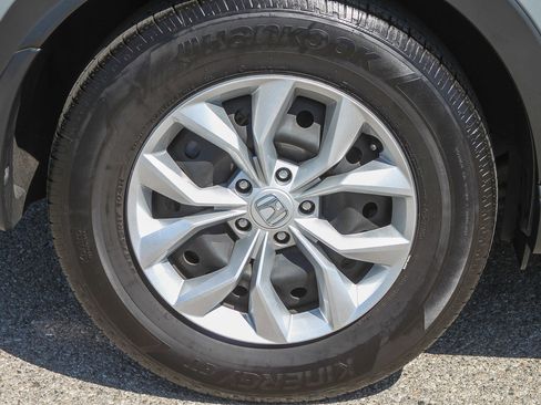 Certified 2025 Honda CR-V LX image 12