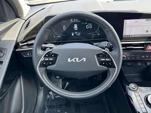 Certified 2023 Kia Niro EX w/ EX Cold Weather Package FWD image 14