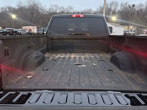 Used 2019 RAM 3500 Big Horn image 6