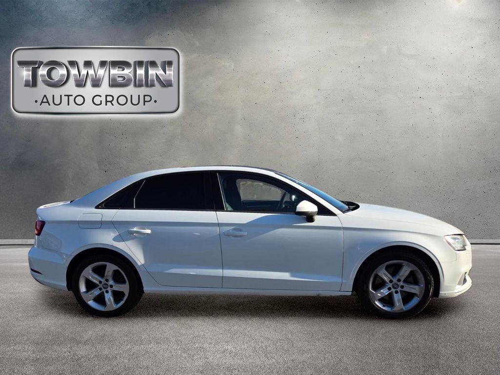 Used 2017 Audi A3 2.0T Premium FWD image 3