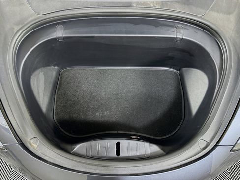 Used 2018 Tesla Model 3 Long Range image 31
