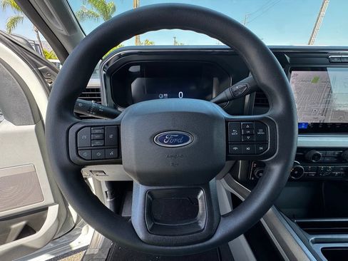 New 2026 Ford F250 XLT w/ XLT Premium Package AWD/4WD image 22