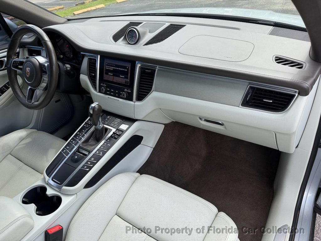 Used 2017 Porsche Macan S AWD/4WD image 30