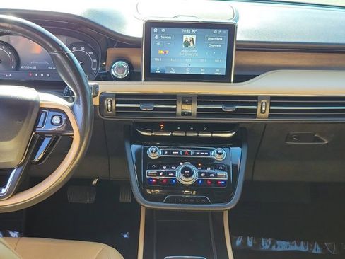 Used 2020 Lincoln Corsair Reserve w/ Equipment Group 201A image 22