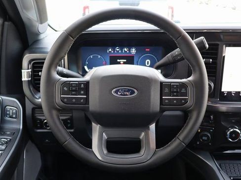 New 2026 Ford F250 Lariat w/ Black Appearance Package image 27