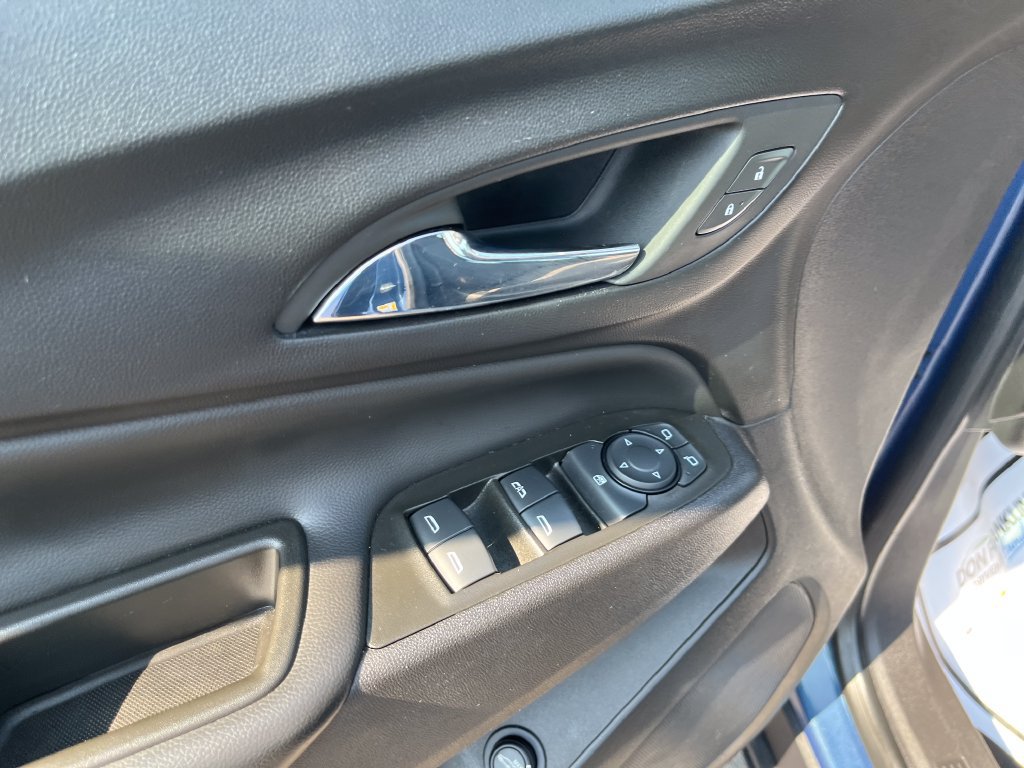 Used 2024 Chevrolet Equinox LT w/ LPO, Floor Liner Package FWD image 10