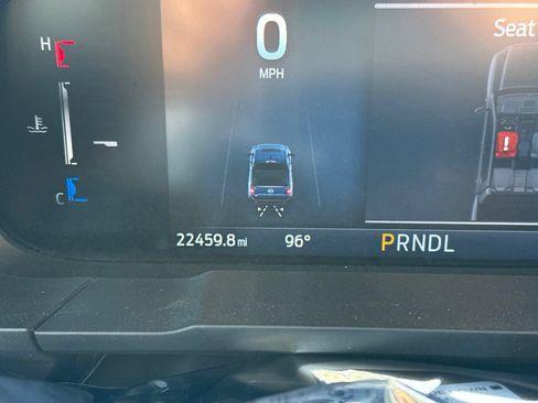 Used 2025 Ford Maverick XL w/ Equipment Group 101A AWD/4WD image 12