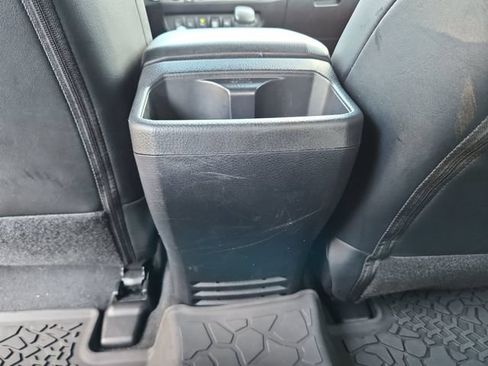 Used 2023 Toyota Tacoma 4x4 Double Cab image 30