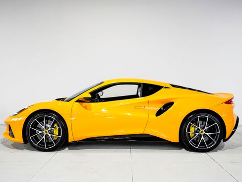 Used 2024 Lotus Emira First Edition RWD image 7
