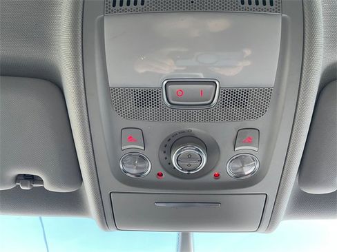 Used 2014 Audi A4 Premium Plus image 28