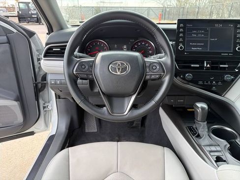 Used 2024 Toyota Camry XSE image 14
