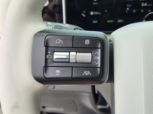 New 2026 Hyundai Santa Fe Limited FWD image 32
