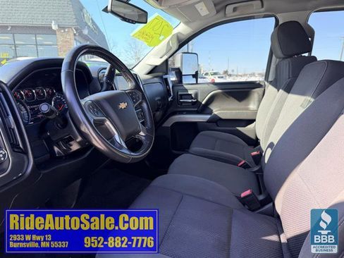 Used 2017 Chevrolet Silverado 1500 LT w/ All Star Edition image 10