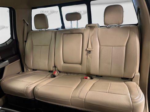 Used 2019 Ford F150 Lariat w/ Equipment Group 502A Luxury AWD/4WD image 42