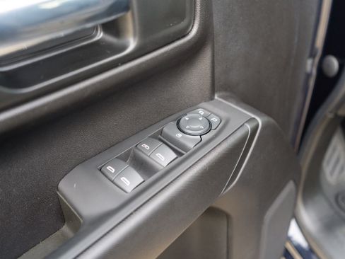 Used 2022 Chevrolet Silverado 1500 Custom image 19