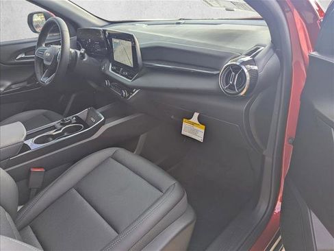 New 2026 Chevrolet Equinox LT image 19